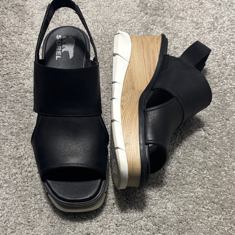 Sorel Black Leather Slingback Platform Sandals with Wood-Look Midsole